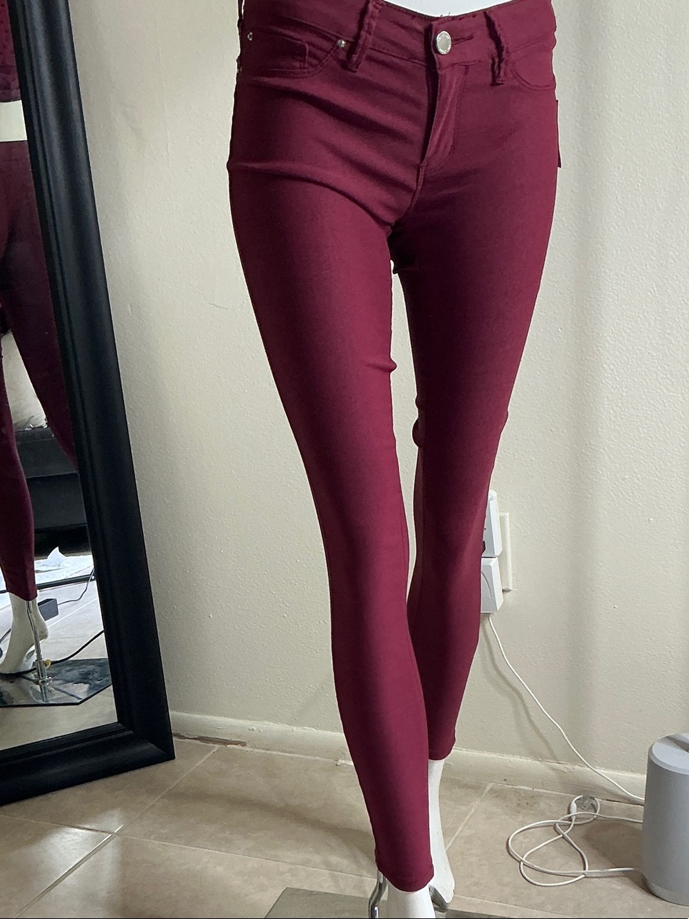 YMI High-Rise Skinny Pants in Burgundy